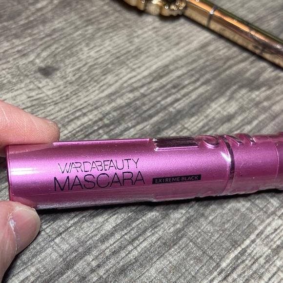 🪷5 for $20🪷Sky High Black Mascara, Black Waterproof Eye Pencil & Sunscreen Set - Picture 2 of 9